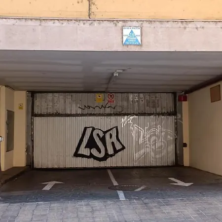 Lc Gavin - Parking Gratis *